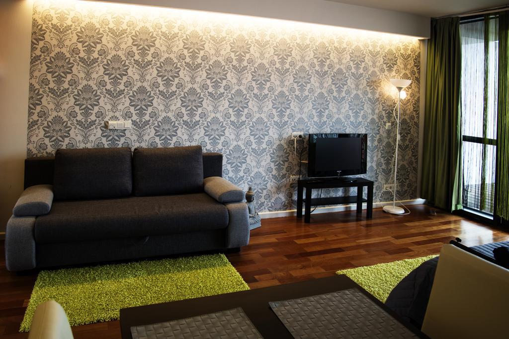 Modern Apartment With Lake View Balatonlelle Eksteriør bilde